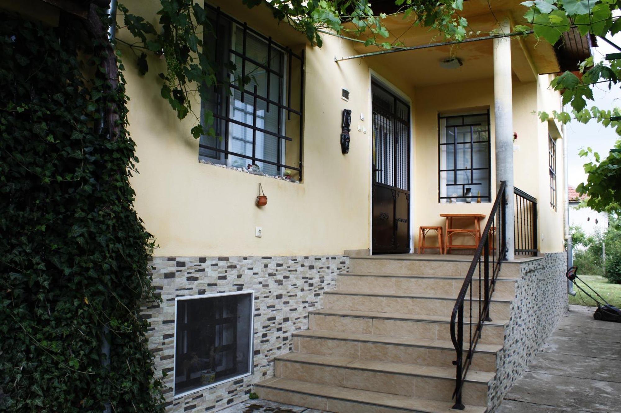 Guesthouse Planinsko Gnezdo Tŭzha Extérieur photo